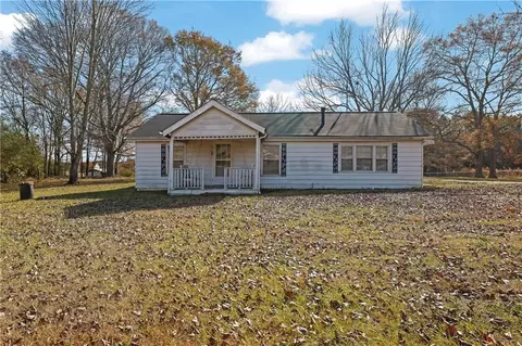 2948 Lenora Rd, Snellville, GA 30039
