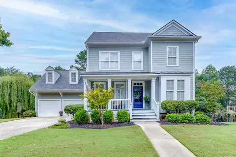5836 Peacock Ln, Hoschton, GA 30548