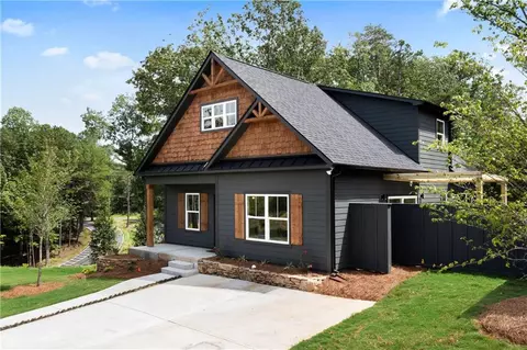 111 Red Cloud Walk, Waleska, GA 30183