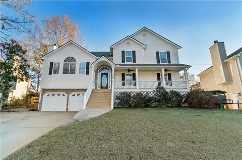 1028 Foxhollow Trl, Canton, GA 30115