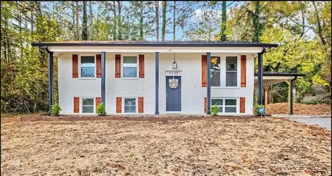 3230 Santa Fe Trl SW, Marietta, GA 30060