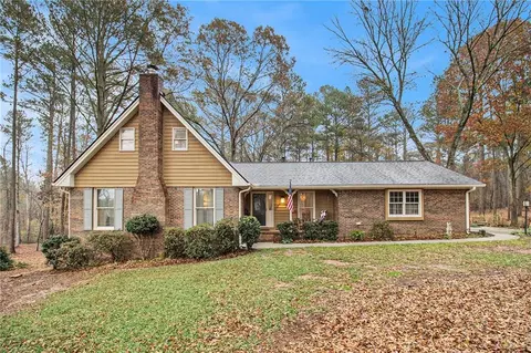 4134 Merle Ct, Mcdonough, GA 30252