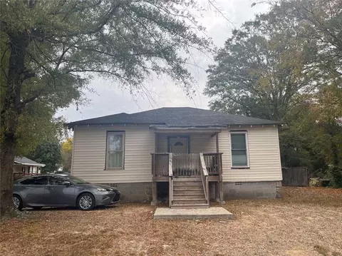 88 E Stephens St, Winder, GA 30680 photo 1