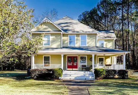 180 Paula Dr, Tyrone, GA 30290