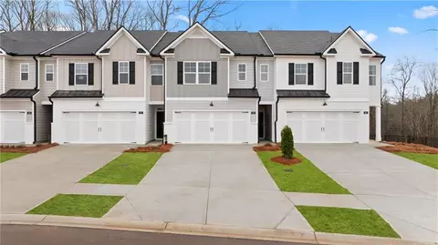 349 Sound Cir, Stockbridge, GA 30281
