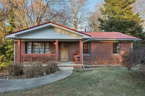 2640 Westview Cir, Gainesville, GA 30506