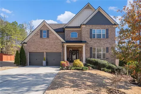 132 Eagle Rock Dr, Acworth, GA 30101