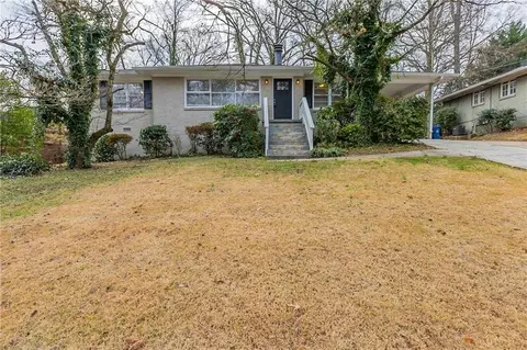2498 N Bryan Cir, Atlanta, GA 30344