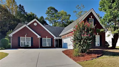 1065 Chimney Trace Way, Lawrenceville, GA 30045