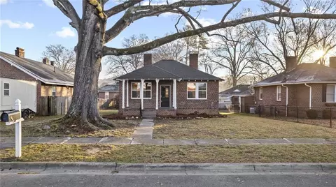 18 Poplar St NE, Rome, GA 30161