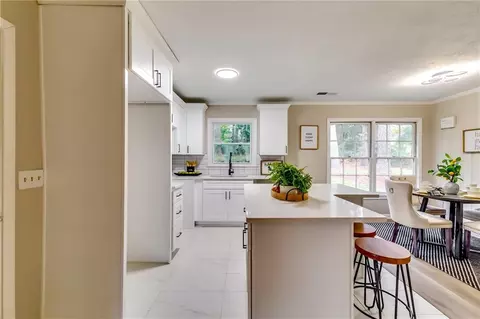 133 Bonaventure Dr, Lagrange, GA 30241 photo 7