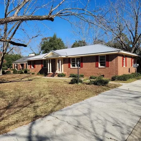 113 Geneva St, Dublin, GA 31021