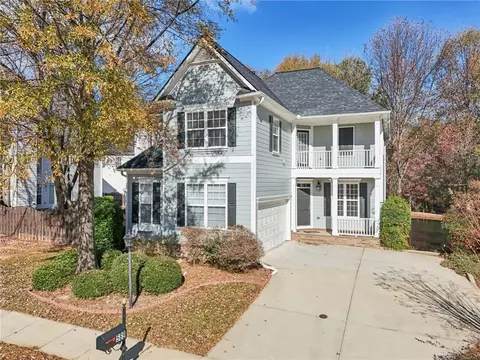 589 Lantern Wood Dr, Scottdale, GA 30079