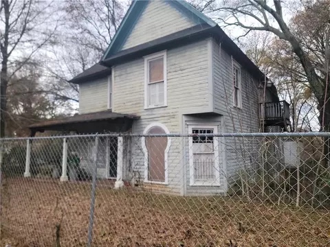 3226 E Ponce De Leon Ave, Scottdale, GA 30079