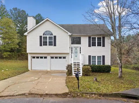 771 Edenberry Ln, Lithonia, GA 30058