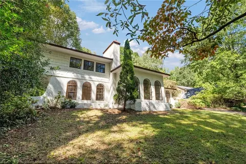 1112 Warrenhall Ln NE, Atlanta, GA 30319