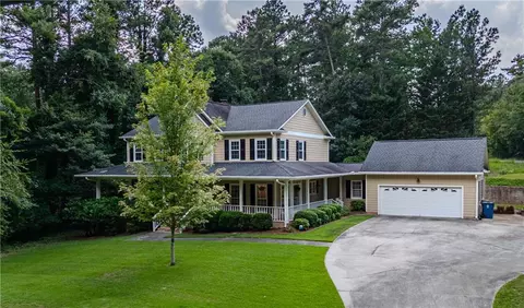 18 River Ln, Rome, GA 30165