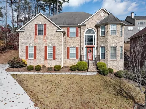 6262 Robins Trce, Stone Mountain, GA 30087