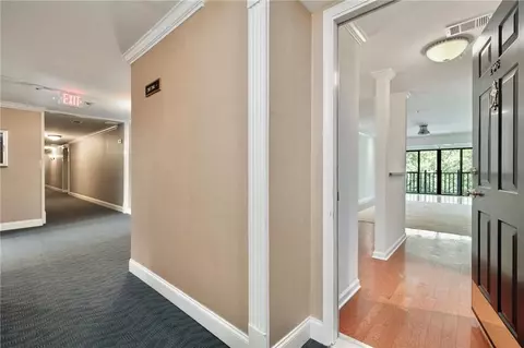 27206 Plantation Dr NE, Atlanta, GA 30324