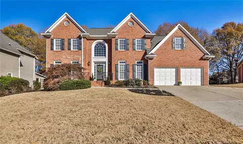 1881 Waltham Cir, Marietta, GA 30062