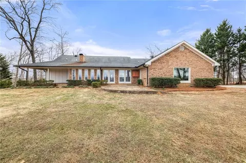 Exterior - 415 Ginger Trl, Demorest, GA 30535 photo 14 of 32