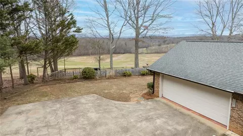 Exterior - 415 Ginger Trl, Demorest, GA 30535 photo 20 of 32