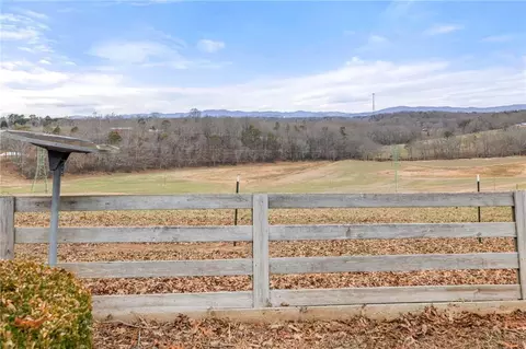Exterior - 415 Ginger Trl, Demorest, GA 30535 photo 13 of 32