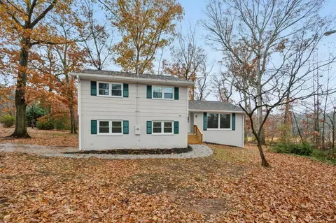 4051 Glenda Dr, College Park, GA 30337