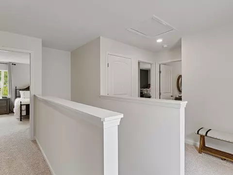 8251 Castleton Dr, Fairburn, GA 30213 photo 9
