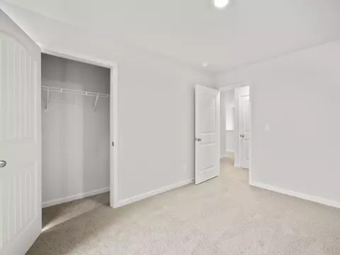 8250 Castleton Dr, Fairburn, GA 30213 photo 18