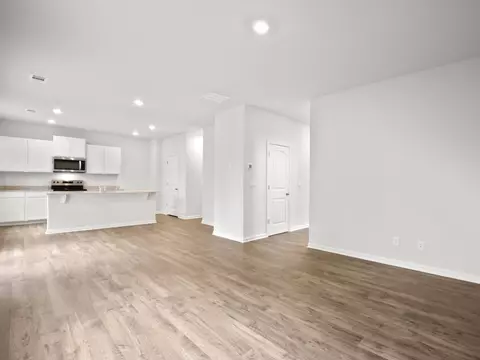 8250 Castleton Dr, Fairburn, GA 30213 photo 8