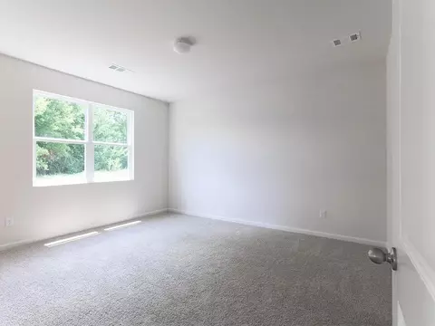 8246 Castleton Dr, Fairburn, GA 30213 photo 8