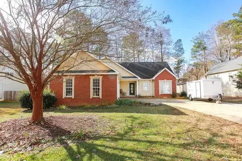 705 Georgia Ave S, Bremen, GA 30110