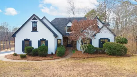 1820 Juliette Ln, Cumming, GA 30040