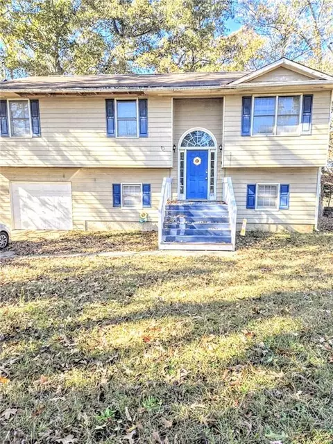 260 Balouse Gilley Dr, Carrollton, GA 30116