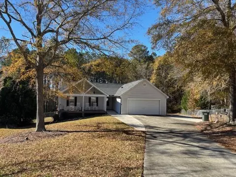 3530 Cobblestone Way, Loganville, GA 30052