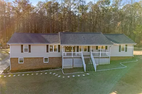 3681 Summit Dr NW, Acworth, GA 30101