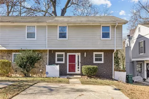 1057 Falling Water Dr SE, Smyrna, GA 30080