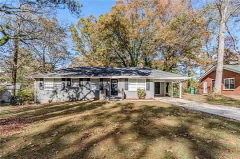2126 River Rd, Ellenwood, GA 30294