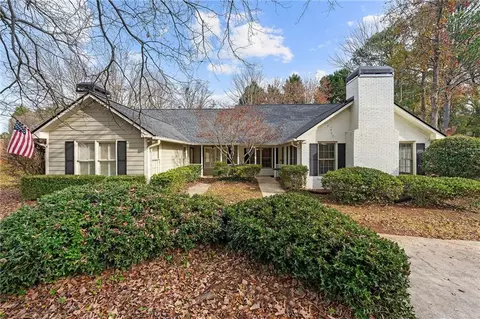 4053 Cooper Ridge Ct SE, Smyrna, GA 30080