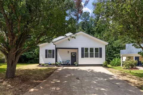 4193 Wingfoot Ct, Decatur, GA 30035
