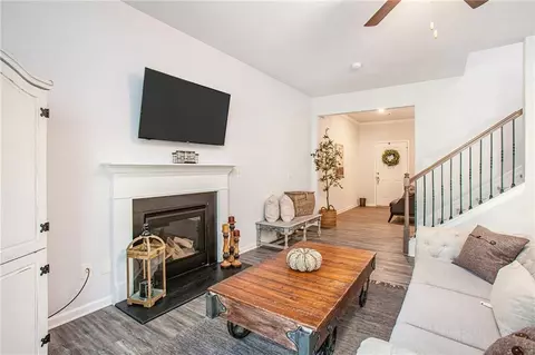 605 Edgemore Rd, Canton, GA 30114 photo 11
