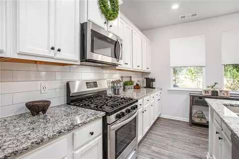 605 Edgemore Rd, Canton, GA 30114 photo 17