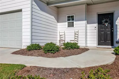 605 Edgemore Rd, Canton, GA 30114 photo 5