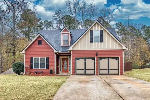 56 Danielle Dr, Statham, GA 30666