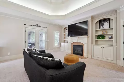 Living - 16580 Quayside Dr, Milton, GA 30004 photo 5 of 6