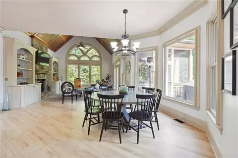 Dining - 16580 Quayside Dr, Milton, GA 30004 photo 3 of 3