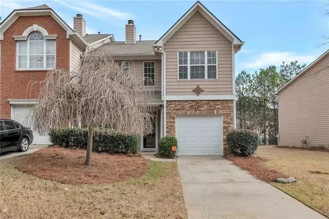 70 Oak Green Dr, Lawrenceville, GA 30044