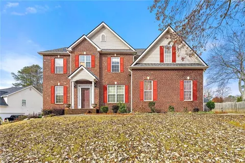 4894 Brown Leaf Dr, Powder Springs, GA 30127