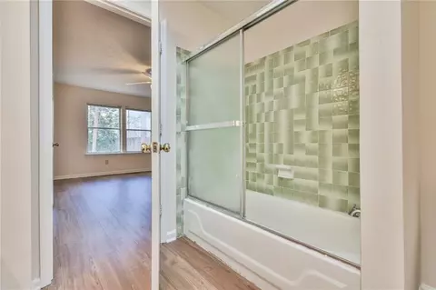 4021 E Meadow Dr, Duluth, GA 30096 photo 27